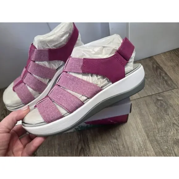 Clarks Cloudsteppers ARLA SHAYLIE Sandals Deep Fuscia Pink Fabric NEW IN BOX 8.5 - Picture 2 of 7